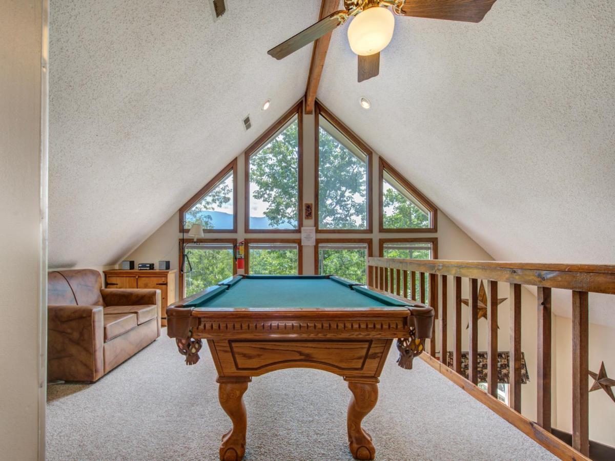 Mountain Charm Villa Gatlinburg Exterior photo